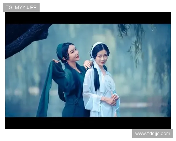 《错爱》:命运纠缠下的蚀骨深情,一场爱与救赎的轮回 《错爱》:命运纠缠下的蚀骨深情,一场爱与救赎的轮回